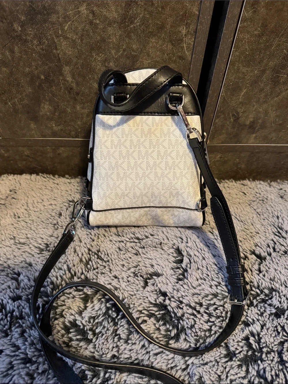 Michael Kors White and Black Logo Mini Backpack In Amazing Condition